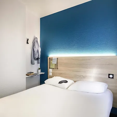 Hotelf1 Actipole Hotel
