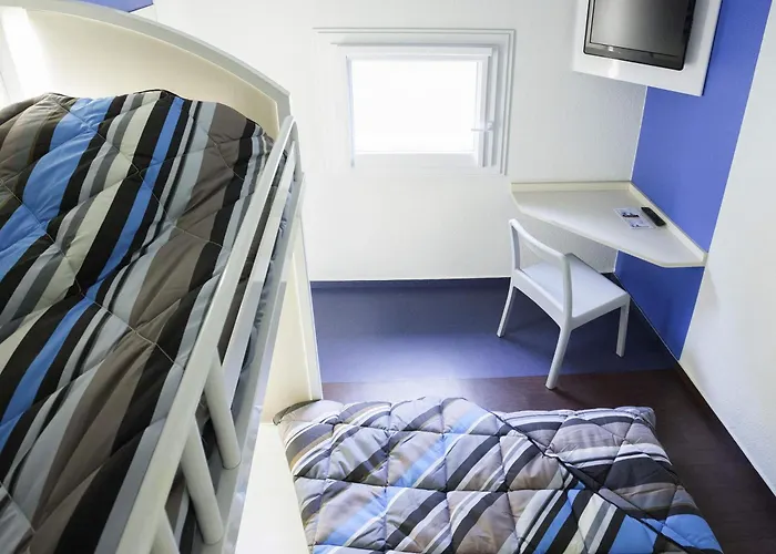 Hotelf1 Actipole 2* メス