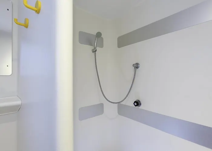 Hotelf1 Actipole Hotel 2*